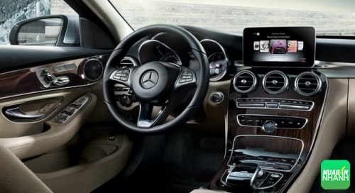 nội thất xe Mercedes C200