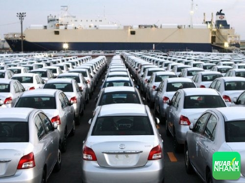 Giá ô tô Ấn Độ nhập khẩu về Việt Nam rẻ bất ngờ